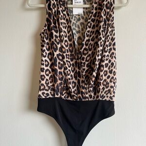 Good American Flirty Leopard Bodysuit NWT Size 1 medium